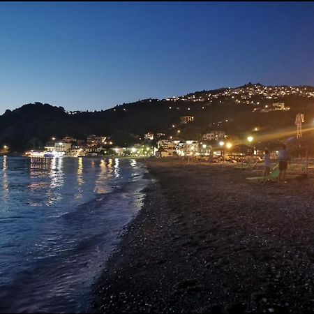 Markamar Loutraki  Екстериор снимка